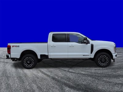 2026 Ford Super Duty F-350 SRW F-350® Platinum®