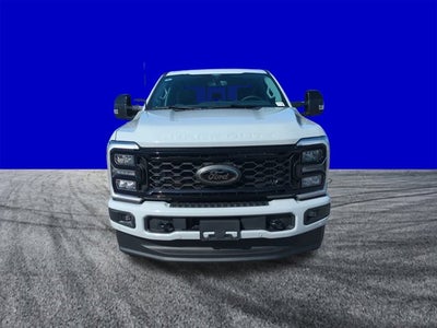 2026 Ford Super Duty F-350 SRW LARIAT