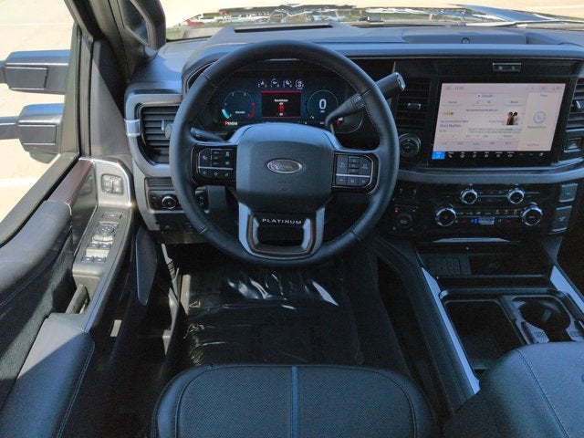 2026 Ford Super Duty F-350 SRW F-350® Platinum®