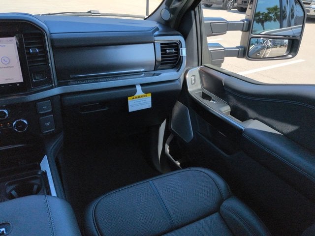 2026 Ford Super Duty F-350 SRW F-350® Platinum®