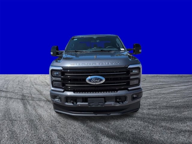 2026 Ford Super Duty F-350 SRW F-350® Platinum®