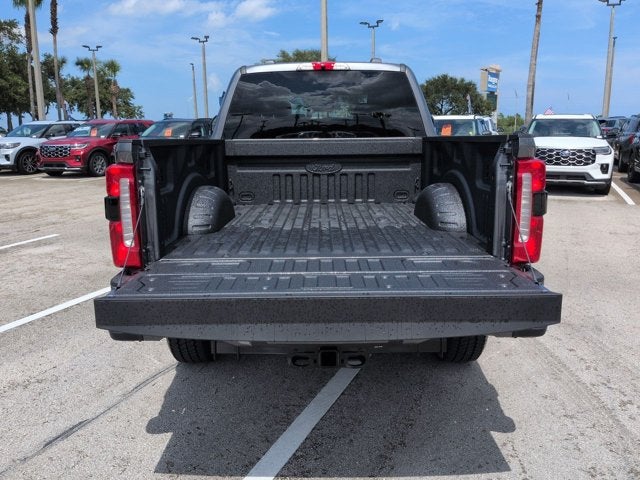 2026 Ford Super Duty F-350 SRW F-350® Lariat®