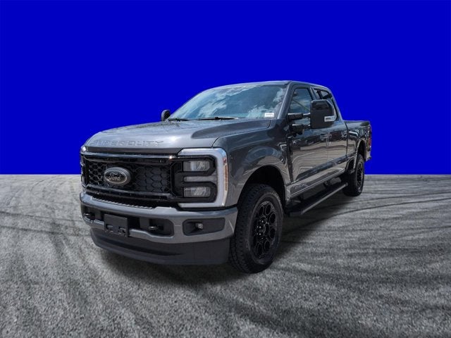 2026 Ford Super Duty F-350 SRW F-350® Lariat®