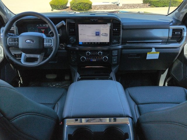 2027 Ford Super Duty F-350 DRW F350 4X4 CREwith C