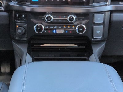 2027 Ford Super Duty F-350 DRW F350 4X4 CREwith C