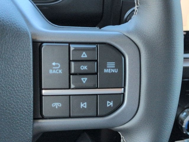 2027 Ford Super Duty F-350 DRW F350 4X4 CREwith C