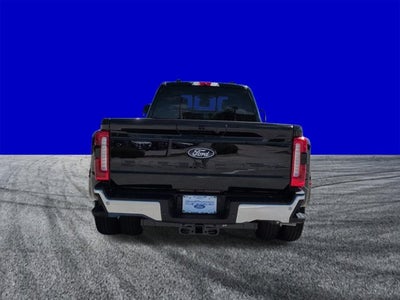 2027 Ford Super Duty F-350 DRW F350 4X4 CREwith C