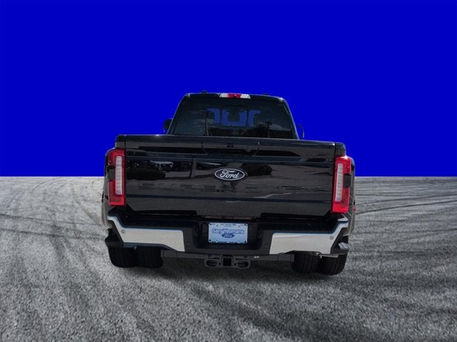 2027 Ford Super Duty F-350 DRW F350 4X4 CREwith C