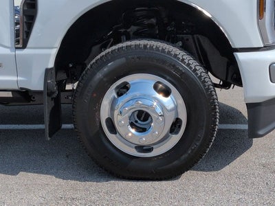 2026 Ford Super Duty F-350 DRW Platinum