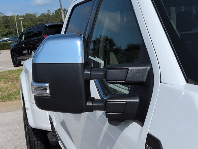 2026 Ford Super Duty F-350 DRW Platinum
