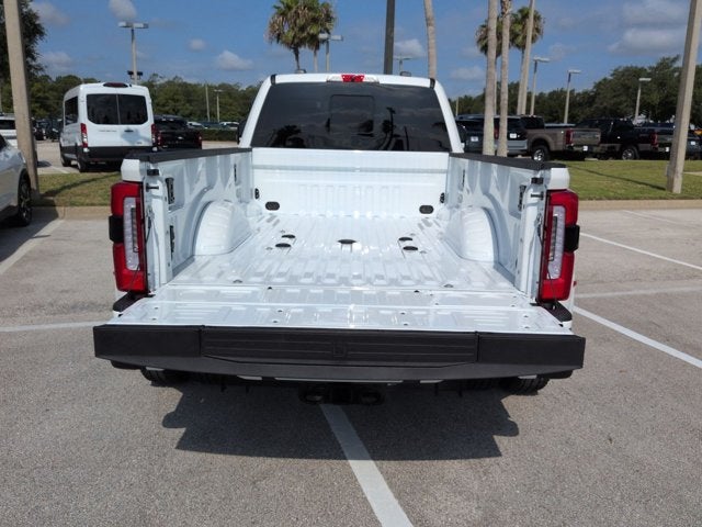 2026 Ford Super Duty F-350 DRW Platinum