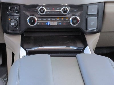 2026 Ford Super Duty F-350 DRW Platinum