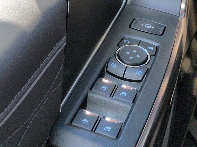 2026 Ford Super Duty F-350 DRW Platinum