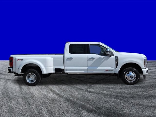 2026 Ford Super Duty F-350 DRW Platinum