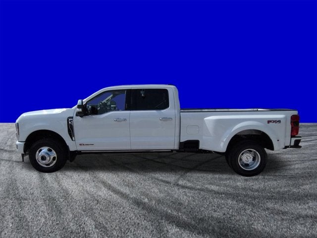 2026 Ford Super Duty F-350 DRW Platinum