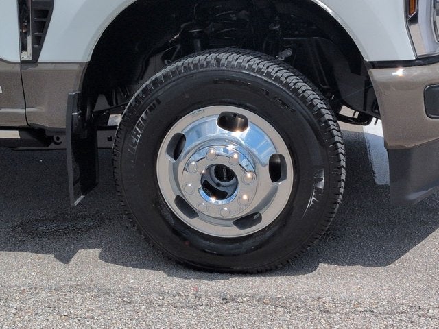 2026 Ford Super Duty F-350 DRW F-350® King Ranch®