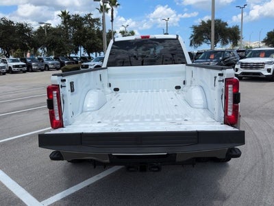 2026 Ford Super Duty F-350 DRW F-350® King Ranch®