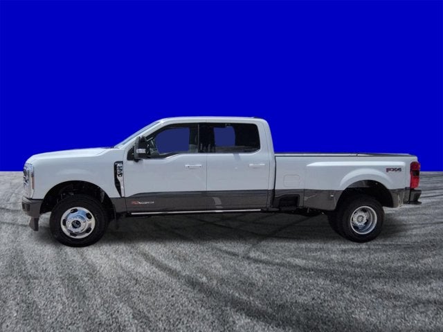 2026 Ford Super Duty F-350 DRW F-350® King Ranch®