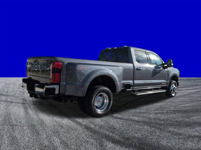 2026 Ford Super Duty F-350 DRW F-350® Lariat®