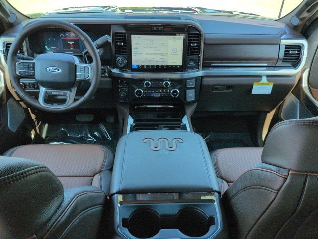 2026 Ford Super Duty F-350 DRW F-350® King Ranch®