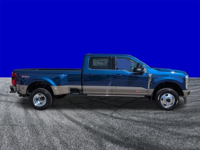 2026 Ford Super Duty F-350 DRW F-350® King Ranch®