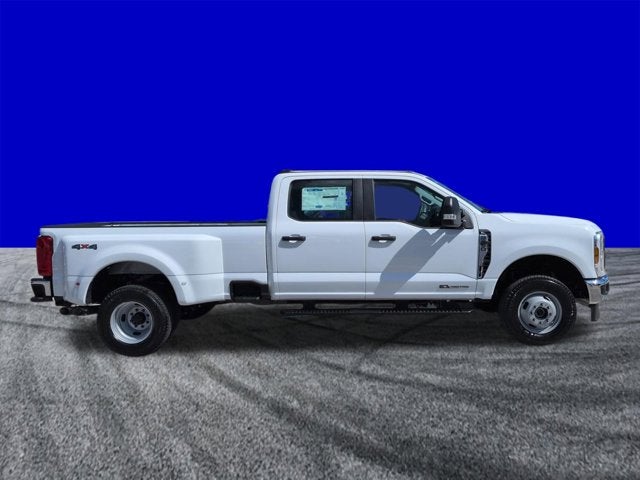 2026 Ford Super Duty F-350 DRW XL