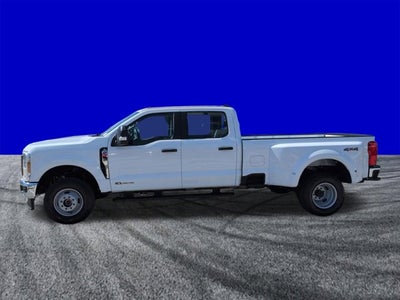 2026 Ford Super Duty F-350 DRW XL