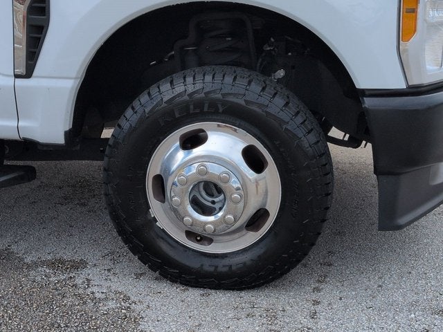 2023 Ford Super Duty F-350 DRW XL