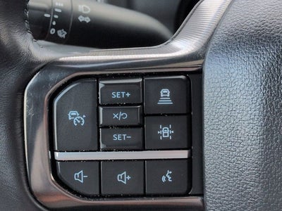 2025 Ford Super Duty F-350 DRW Platinum