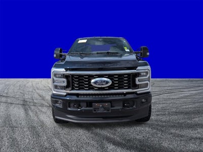 2025 Ford Super Duty F-350 DRW Platinum