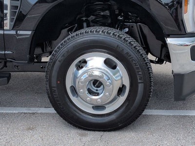 2026 Ford Super Duty F-350 DRW F-350® Lariat®