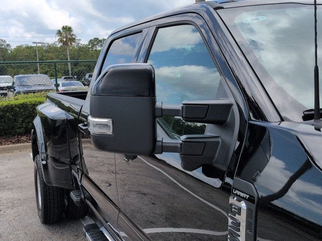 2026 Ford Super Duty F-350 DRW F-350® Lariat®