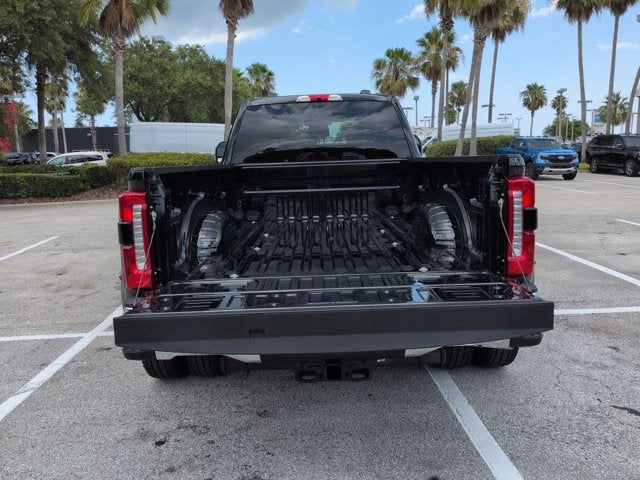 2026 Ford Super Duty F-350 DRW F-350® Lariat®