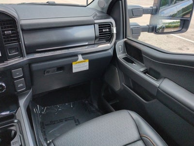 2026 Ford Super Duty F-350 DRW F-350® Lariat®