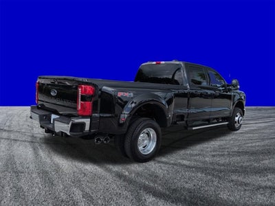2026 Ford Super Duty F-350 DRW F-350® Lariat®