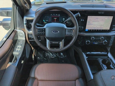 2026 Ford Super Duty F-350 DRW F-350® King Ranch®