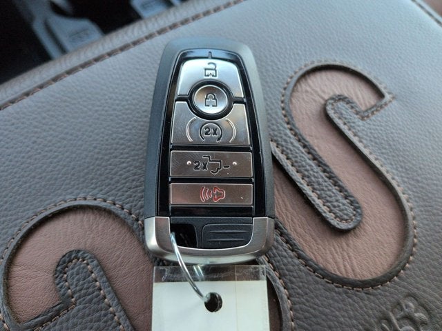2026 Ford Super Duty F-350 DRW F-350® King Ranch®