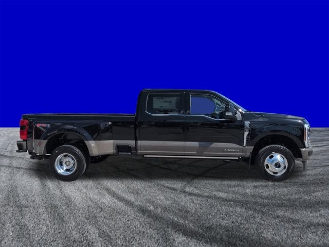 2026 Ford Super Duty F-350 DRW F-350® King Ranch®