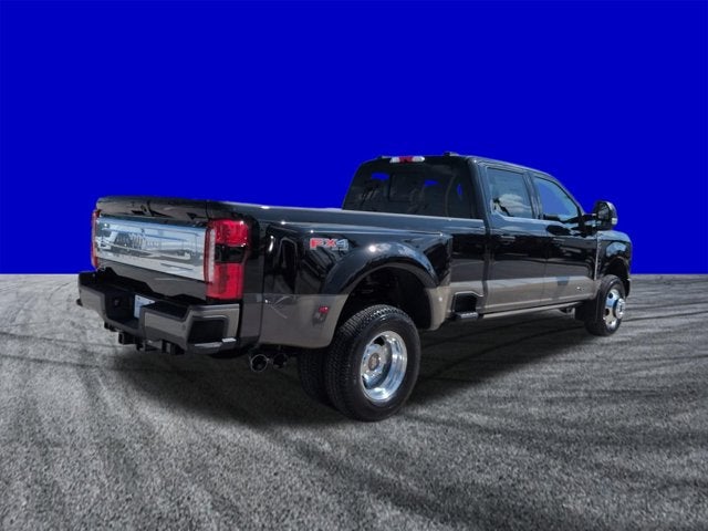 2026 Ford Super Duty F-350 DRW F-350® King Ranch®