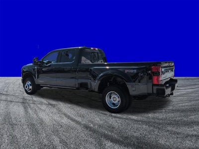 2026 Ford Super Duty F-350 DRW F-350® King Ranch®