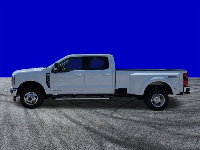 2026 Ford Super Duty F-350 DRW F-350® Lariat®