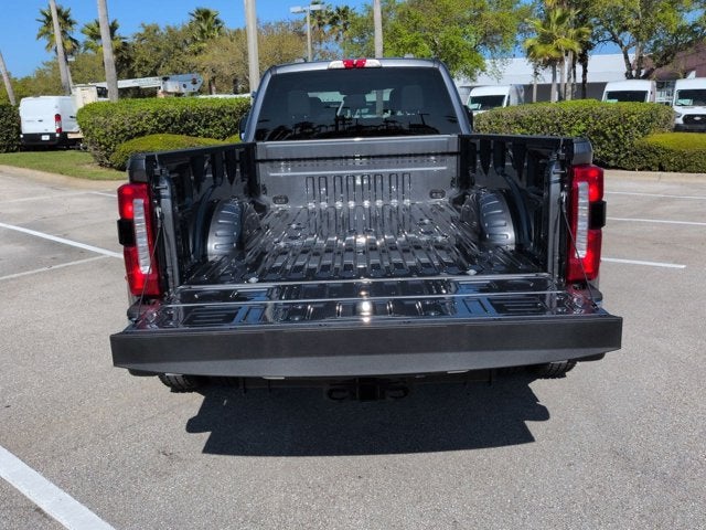 2026 Ford Super Duty F-350 DRW F-350® XLT