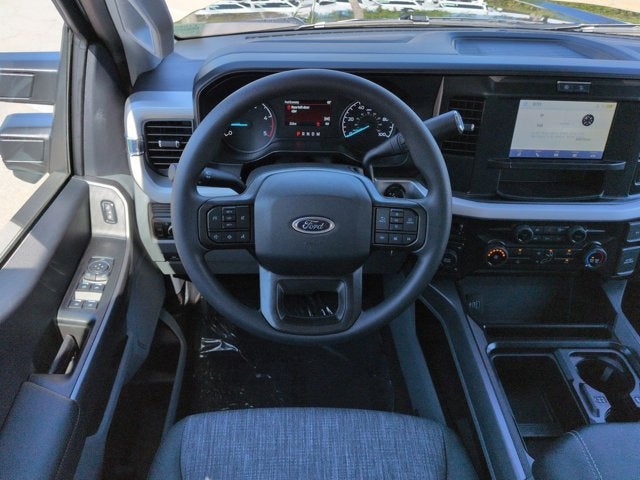 2026 Ford Super Duty F-350 DRW F-350® XLT