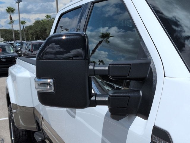 2026 Ford Super Duty F-350 DRW F-350® King Ranch®