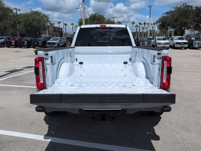 2026 Ford Super Duty F-350 DRW F-350® King Ranch®