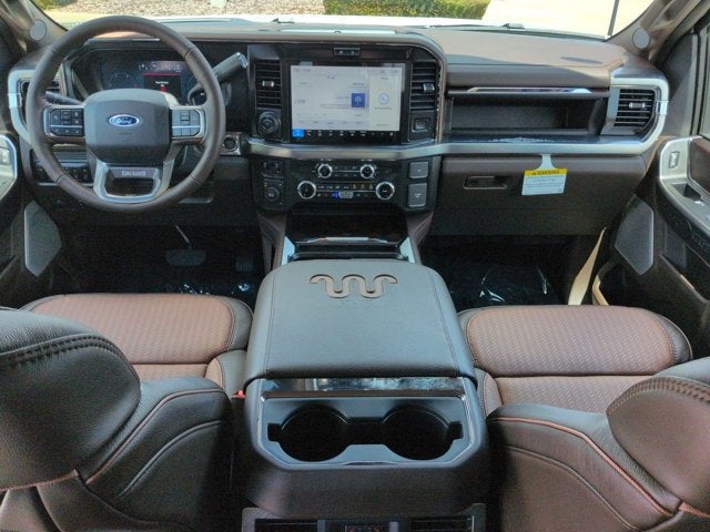 2026 Ford Super Duty F-350 DRW F-350® King Ranch®