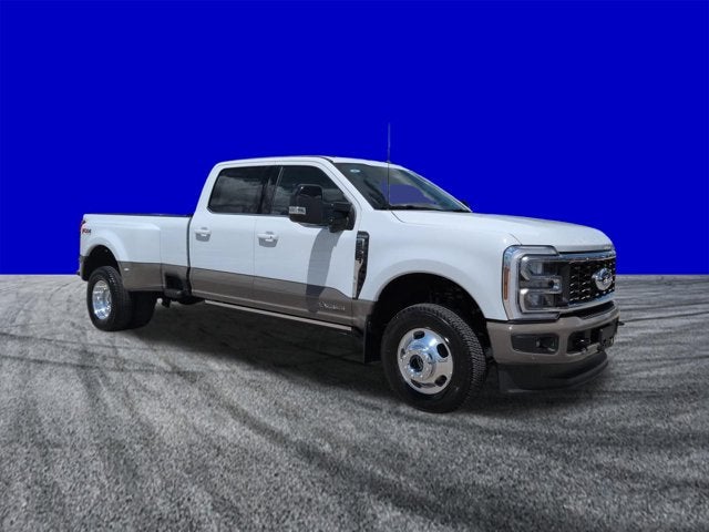 2026 Ford Super Duty F-350 DRW F-350® King Ranch®