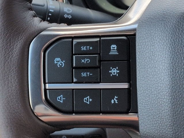 2026 Ford Super Duty F-350 DRW F-350® King Ranch®