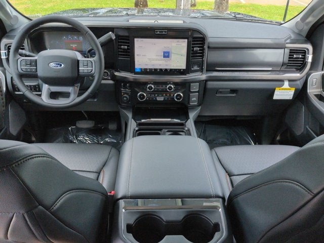 2026 Ford Super Duty F-350 DRW F-350® Lariat®