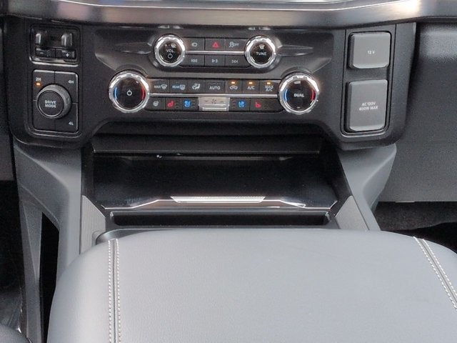 2026 Ford Super Duty F-350 DRW F-350® Lariat®